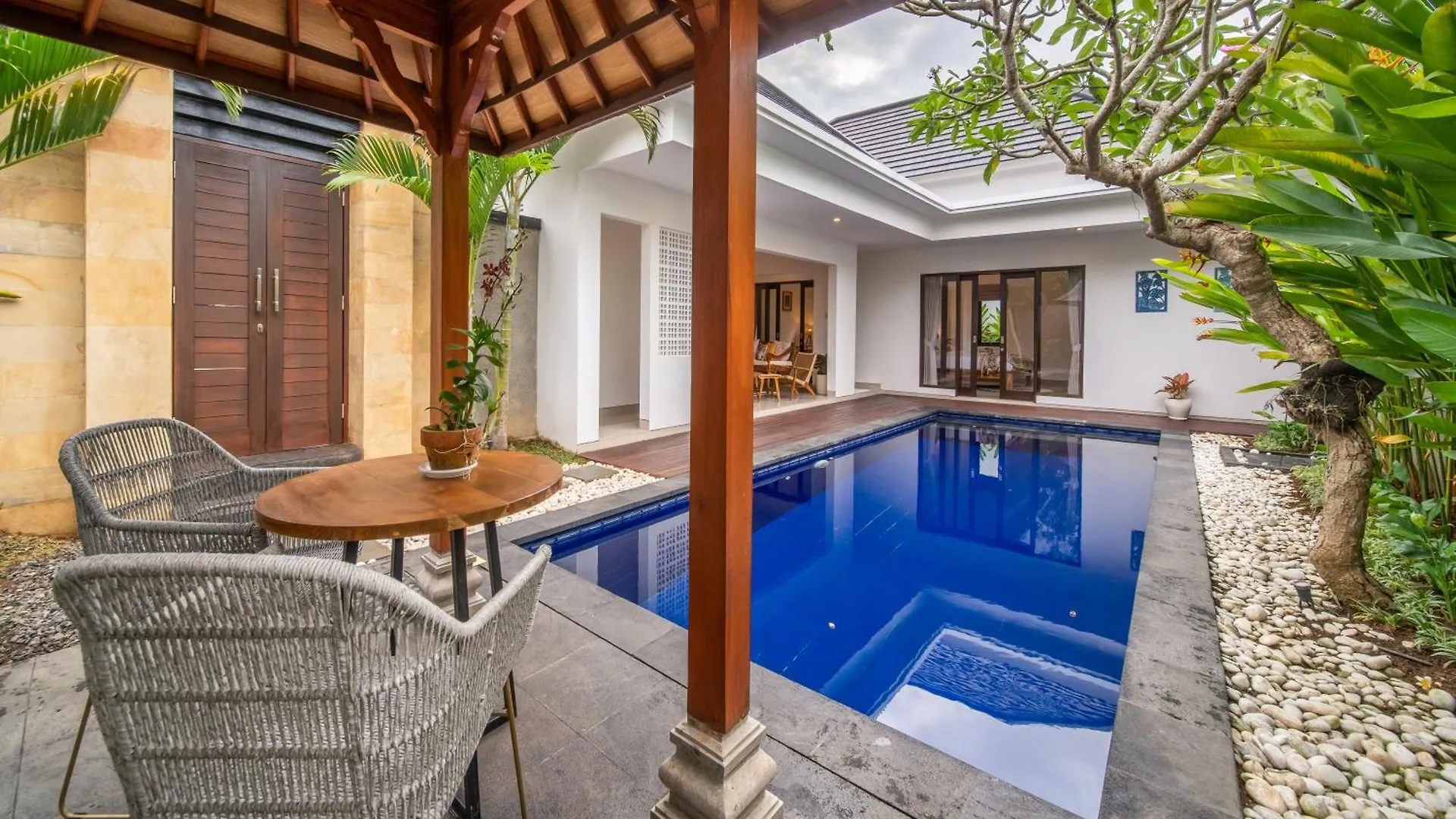 סמיניאק Arts Biyu Villa Two-Bedroom With Private Pool Kuta 0*,  אינדונזיה