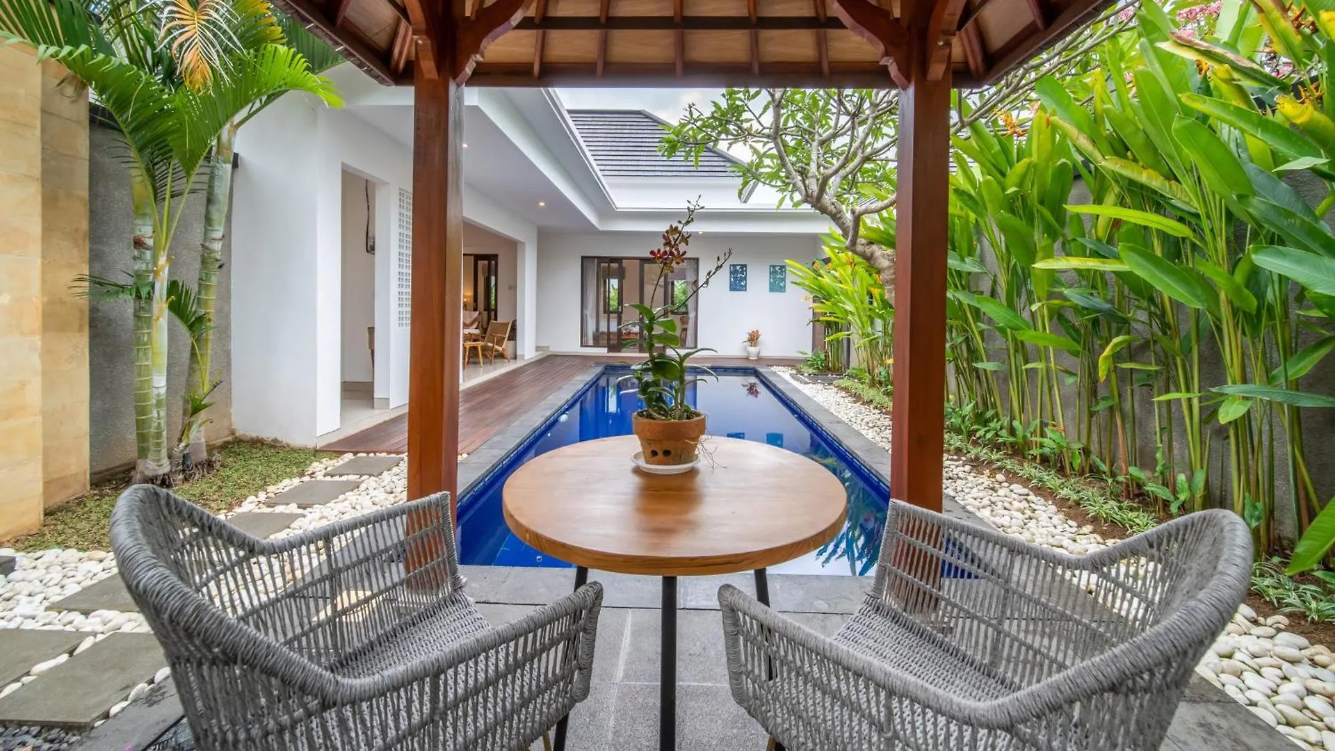 Arts Biyu Villa Two-Bedroom With Private Pool Kuta Seminyak